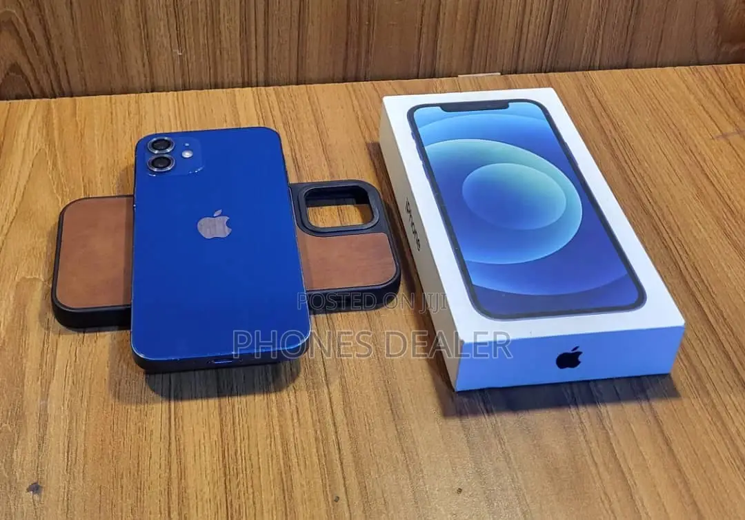 Apple iPhone 12 64 GB Blue