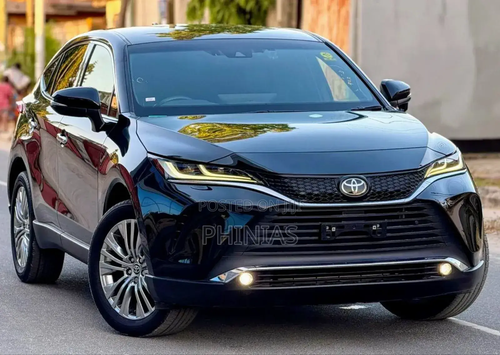 Toyota Harrier 2021 Black