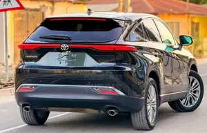 Toyota Harrier 2021 Black