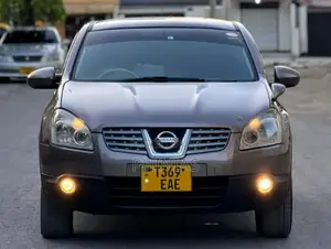 Nissan Dualis 2008 Beige
