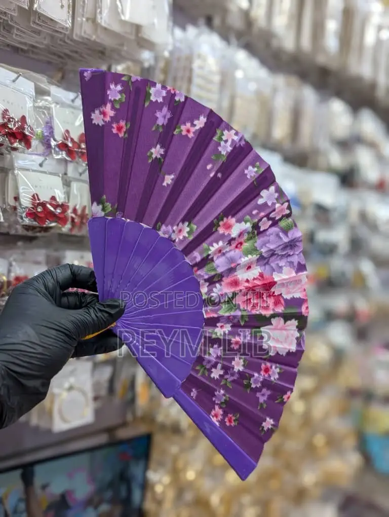 Vipepeo/ Hand Fan