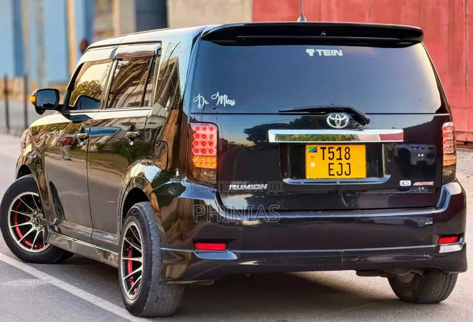 Toyota Corolla Rumion 2011 Black