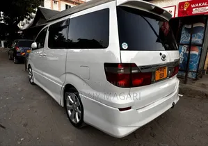 Toyota Alphard 2004 White