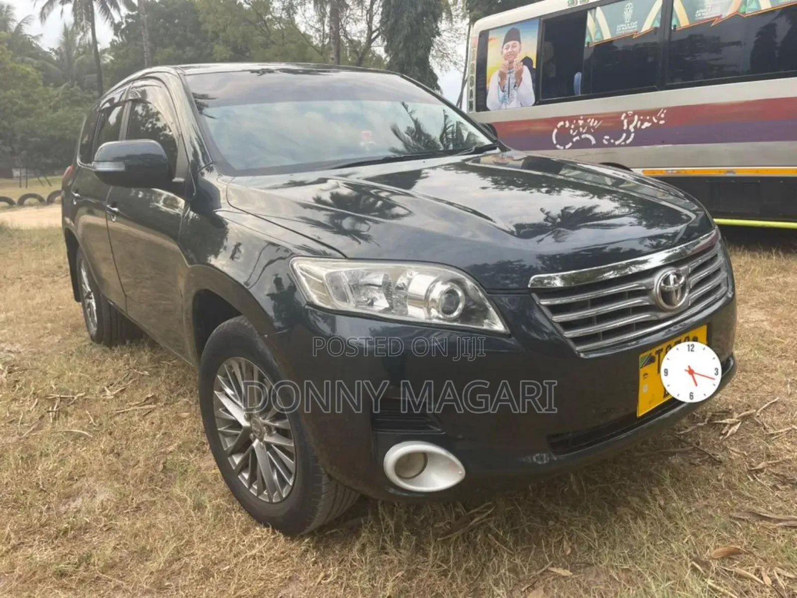 Toyota Vanguard 2010 Black