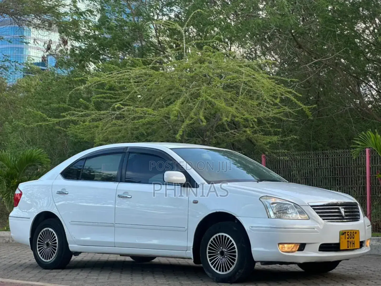 Toyota Premio 2005 White