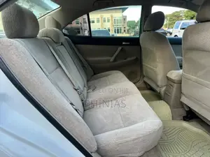 Toyota Premio 2005 White