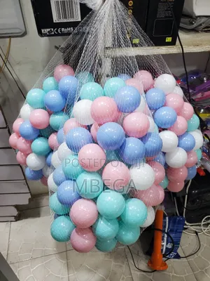 Colored Plastic Ball for Swimming