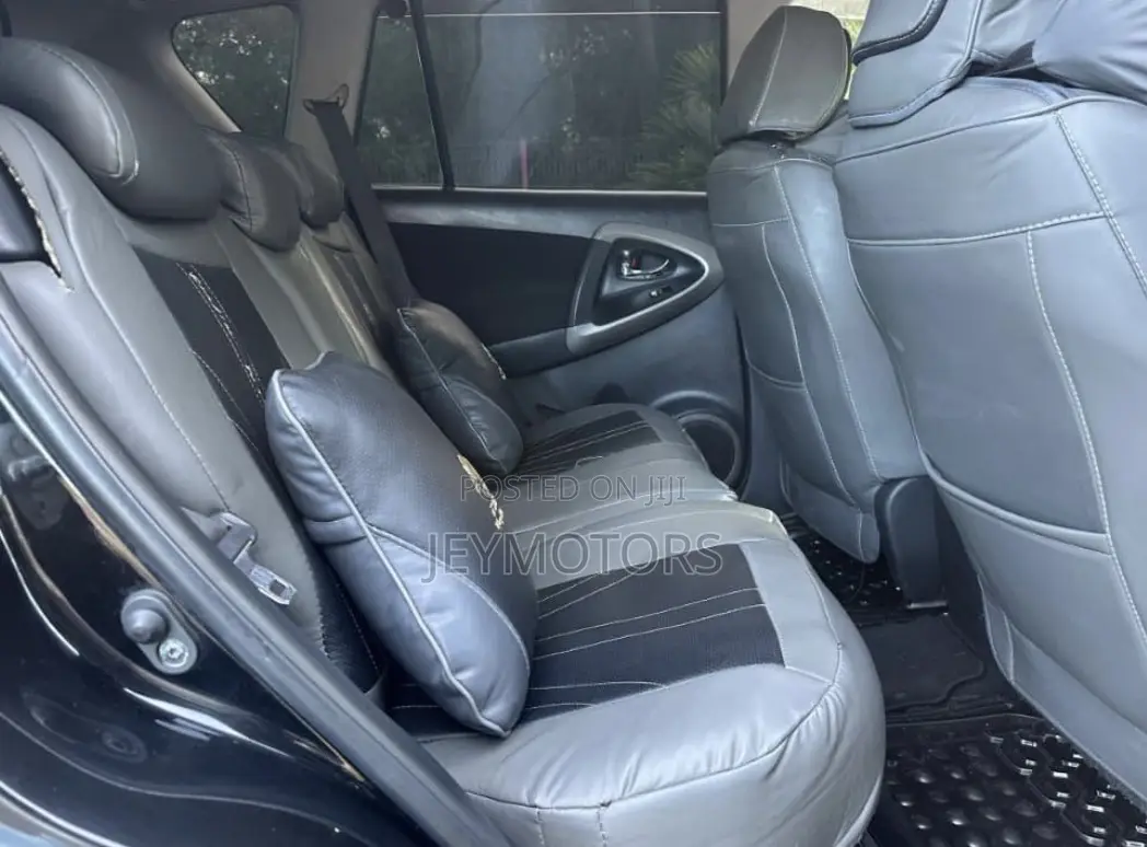 Toyota RAV4 2007 Black