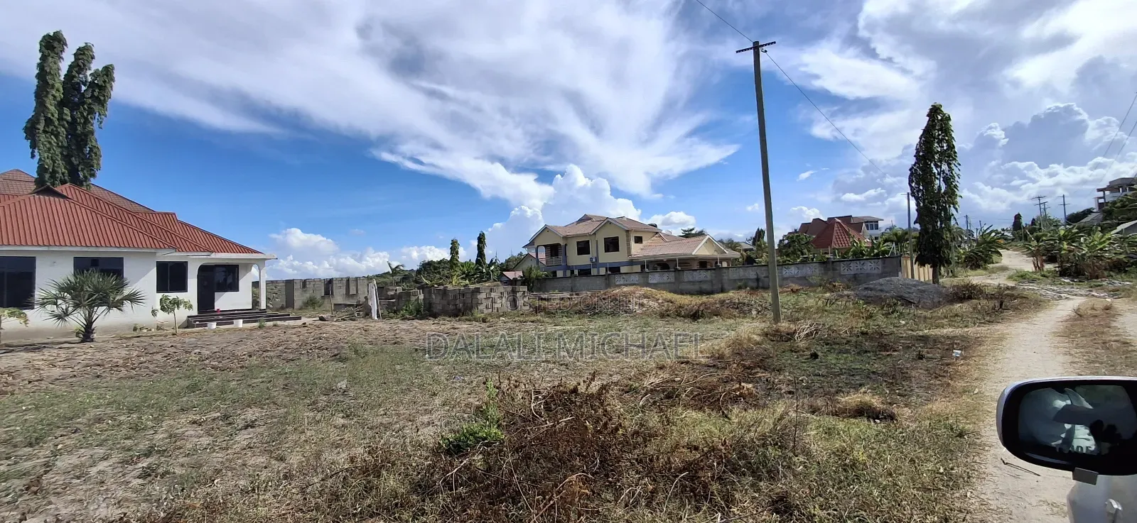 Kiwanja Kinauzwa Ml130 Mbweni