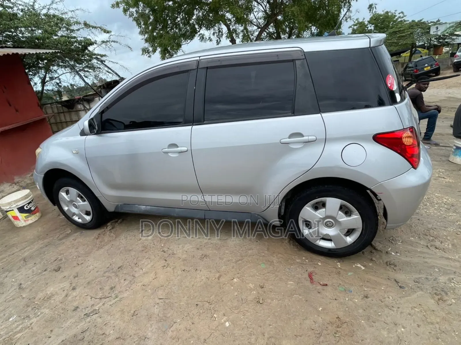 Toyota IST 2005 Silver