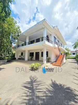 Mini Flat in Masaki for rent