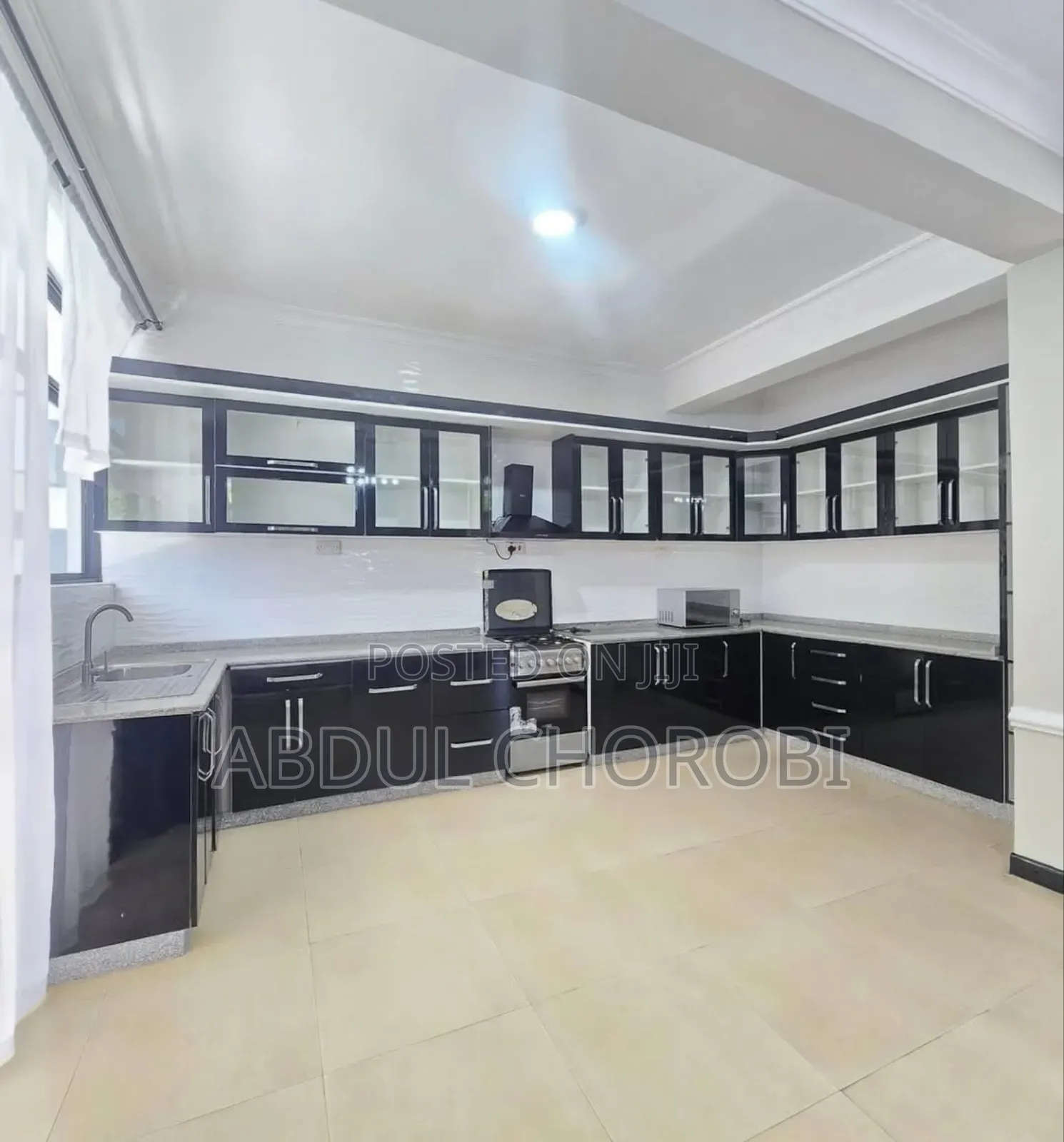 Furnished 3bdrm Apartment in Oyster Bay for rent