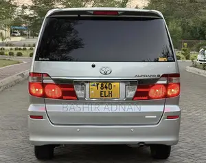 Toyota Alphard 2004 Silver