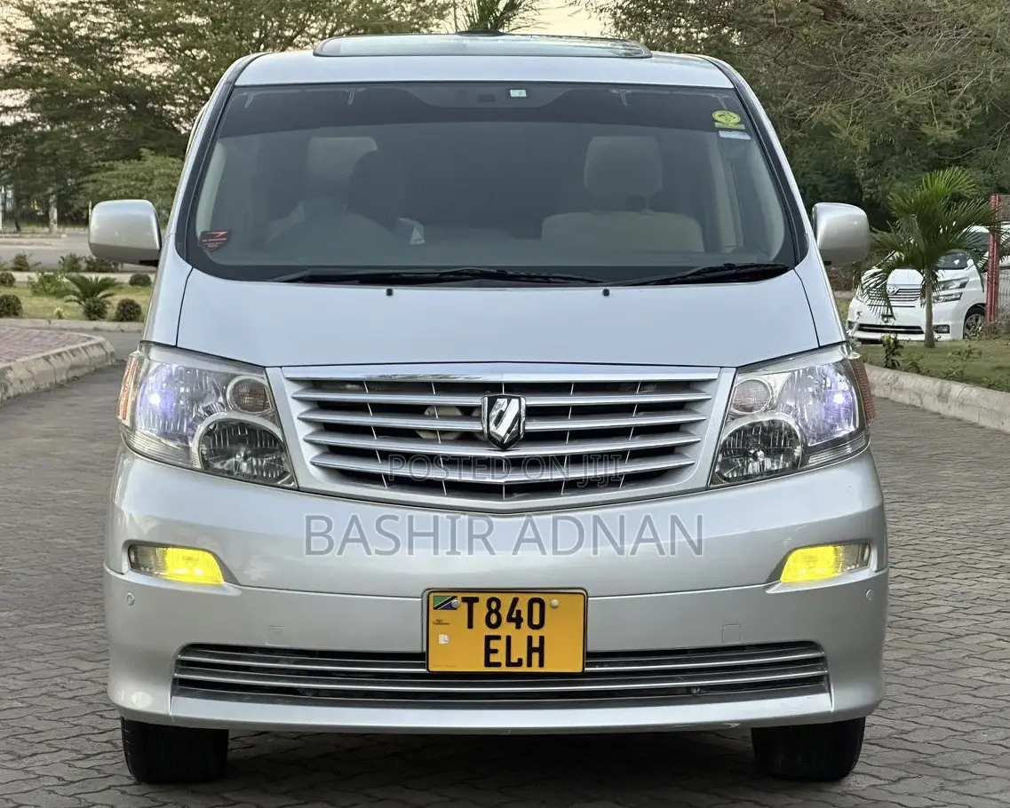 Toyota Alphard 2004 Silver