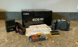 Canon Eos R5 Mirrorless Camera