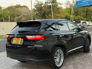 Toyota Harrier 2018 Black
