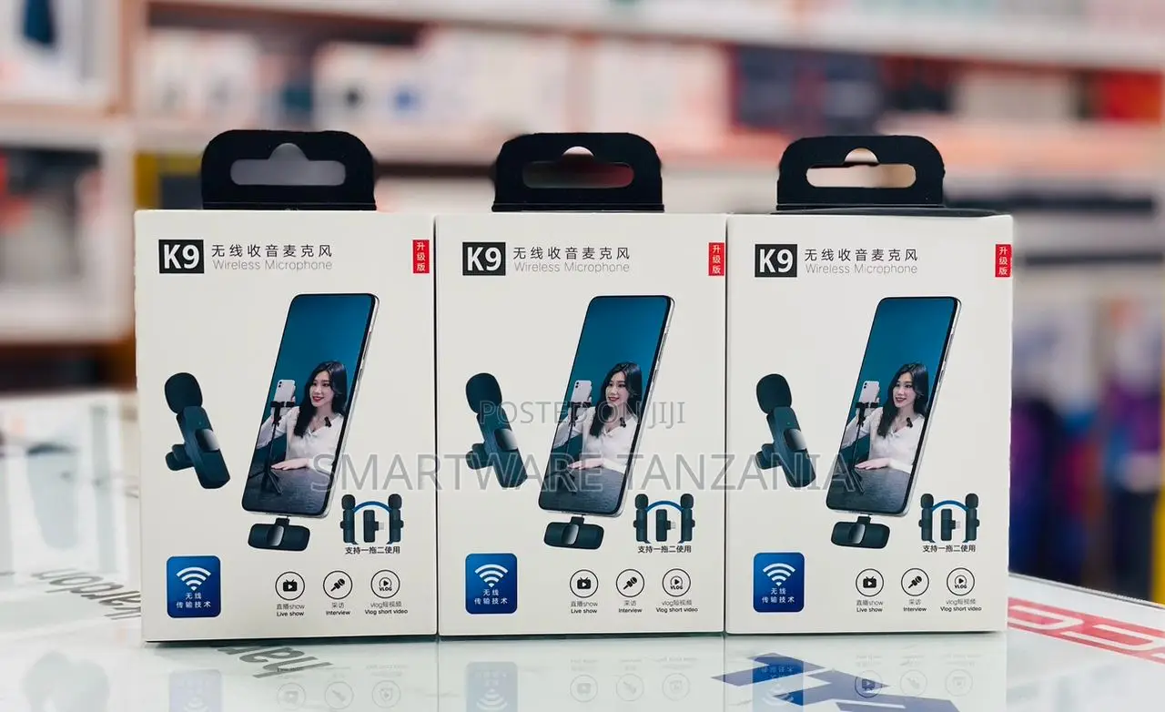 Wireless Lavalier Microphone For Live Streaming And Interviews