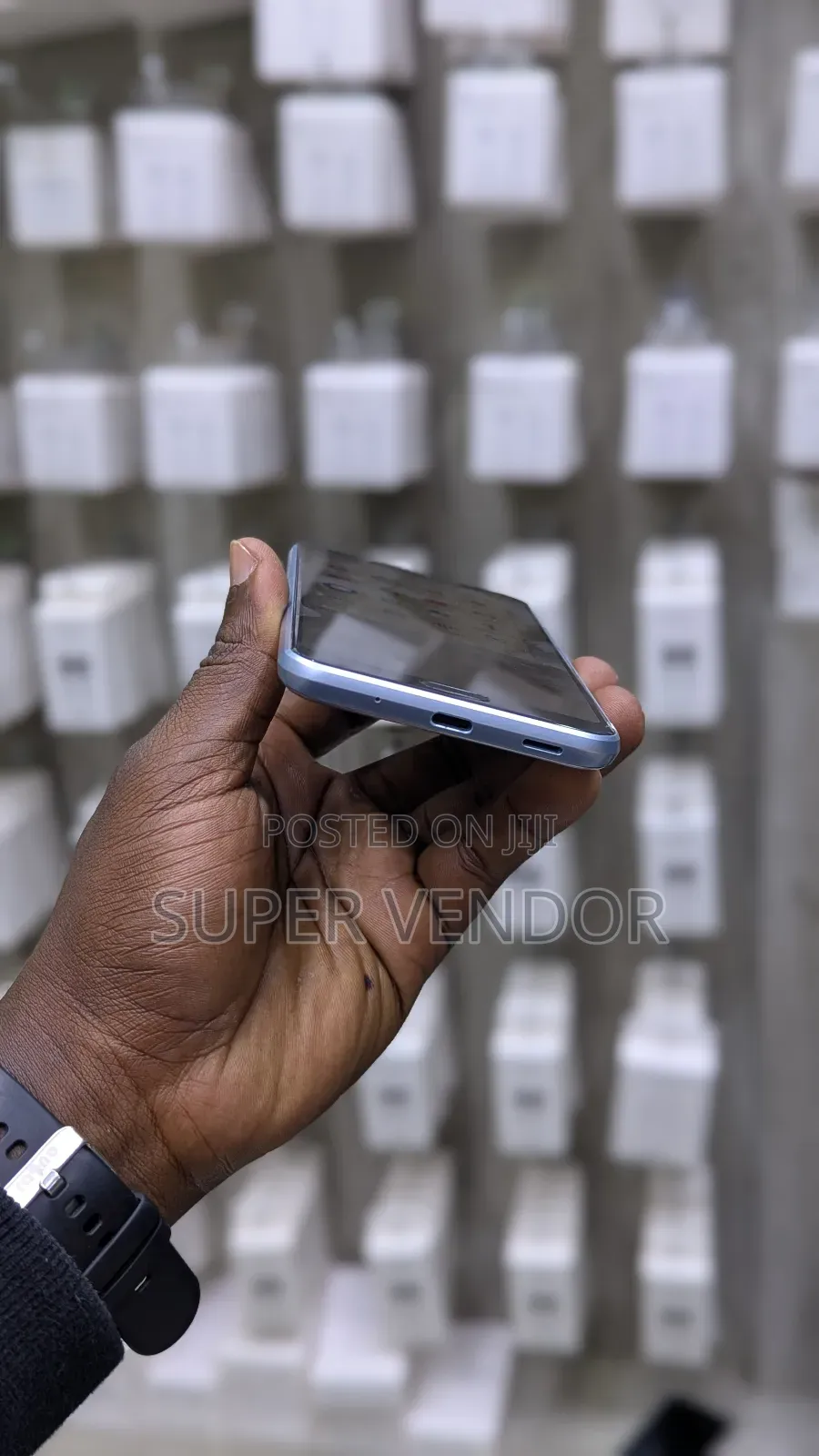 Sharp Sense 3 Plus 128 GB Silver