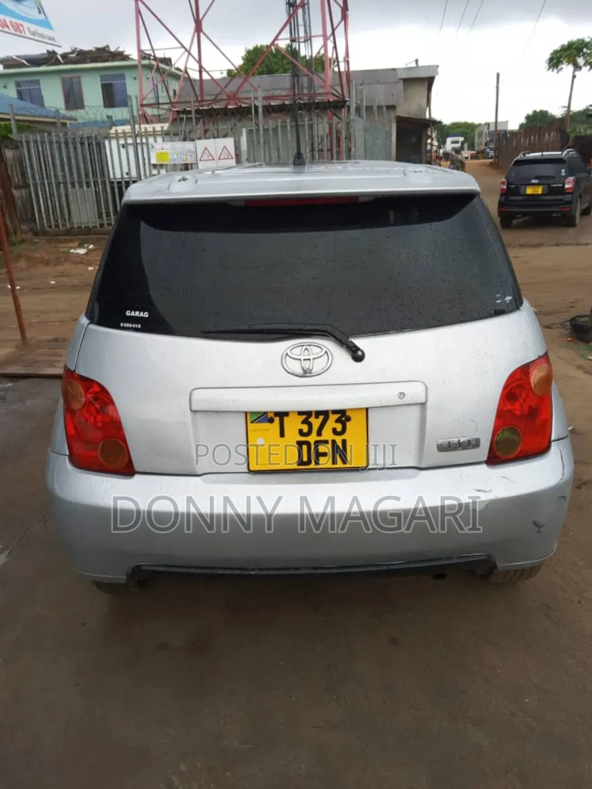 Toyota IST 2003 Silver