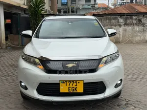 Toyota Harrier 2.0 2015 White
