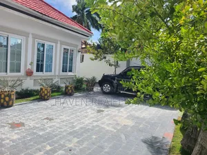 3bdrm House in Mikocheni for sale