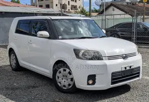 Toyota Corolla Rumion Hatchback 1.5 FWD 2007 White