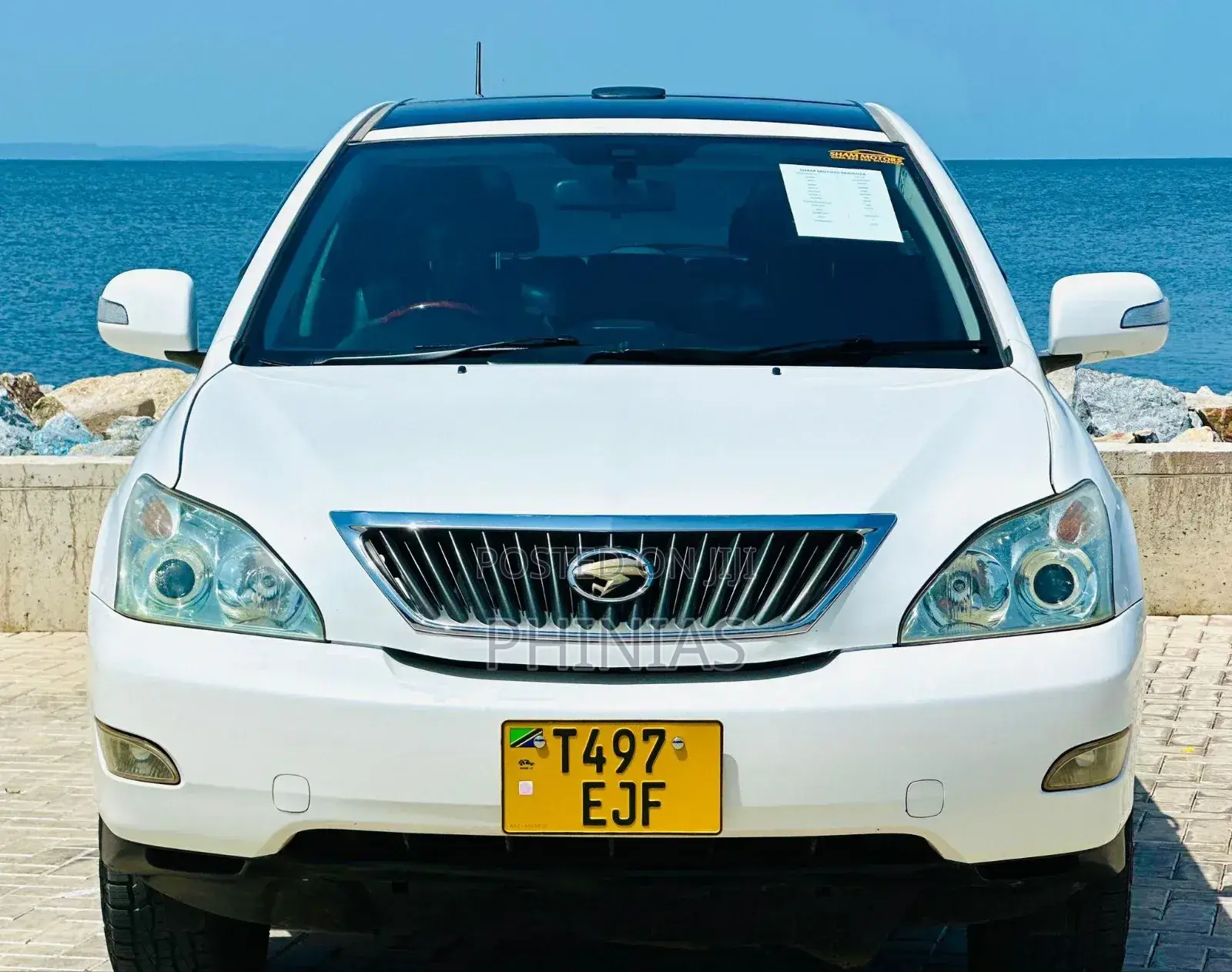 Toyota Harrier 2006 White