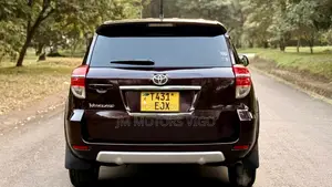 Toyota Vanguard 2012 Burgundy