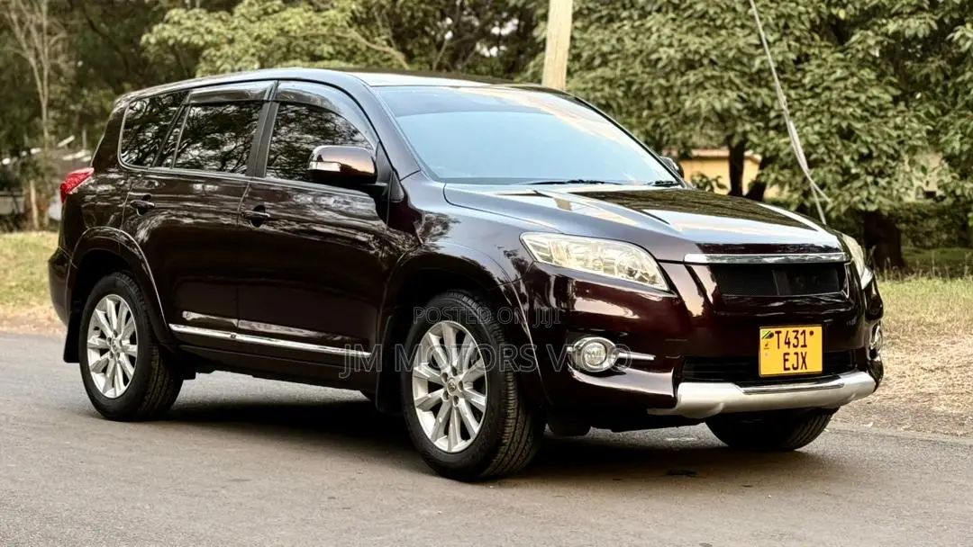 Toyota Vanguard 2012 Burgundy
