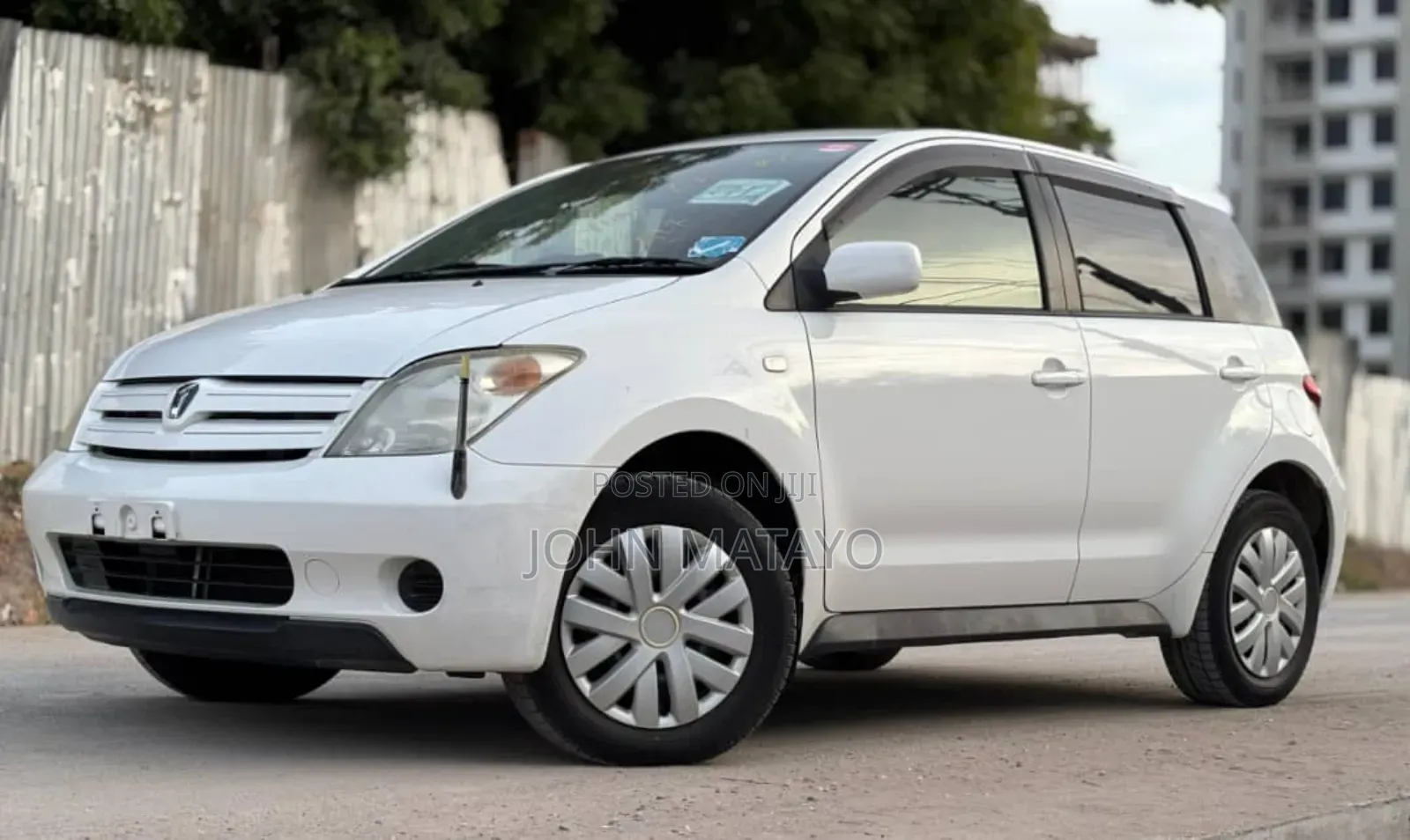 Toyota IST 2003 White