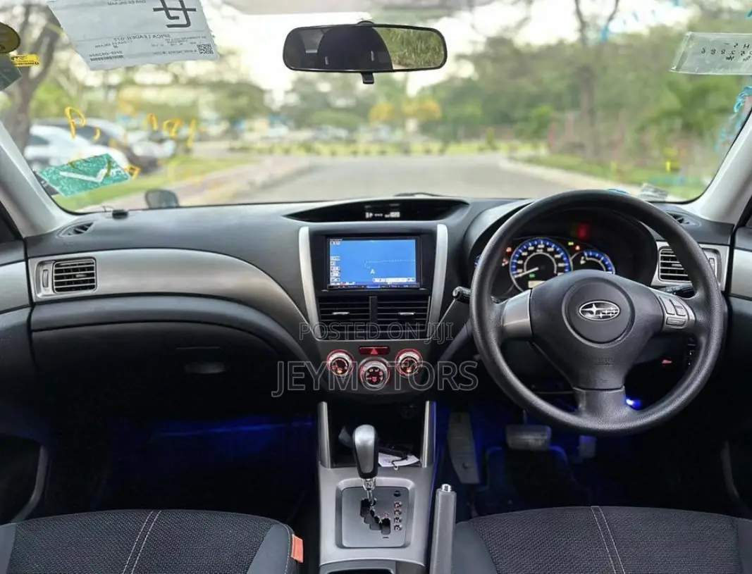 Subaru Forester 2010 Gray