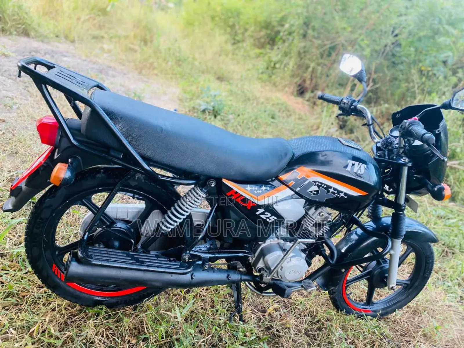 TVS HLX 125 2025 Black