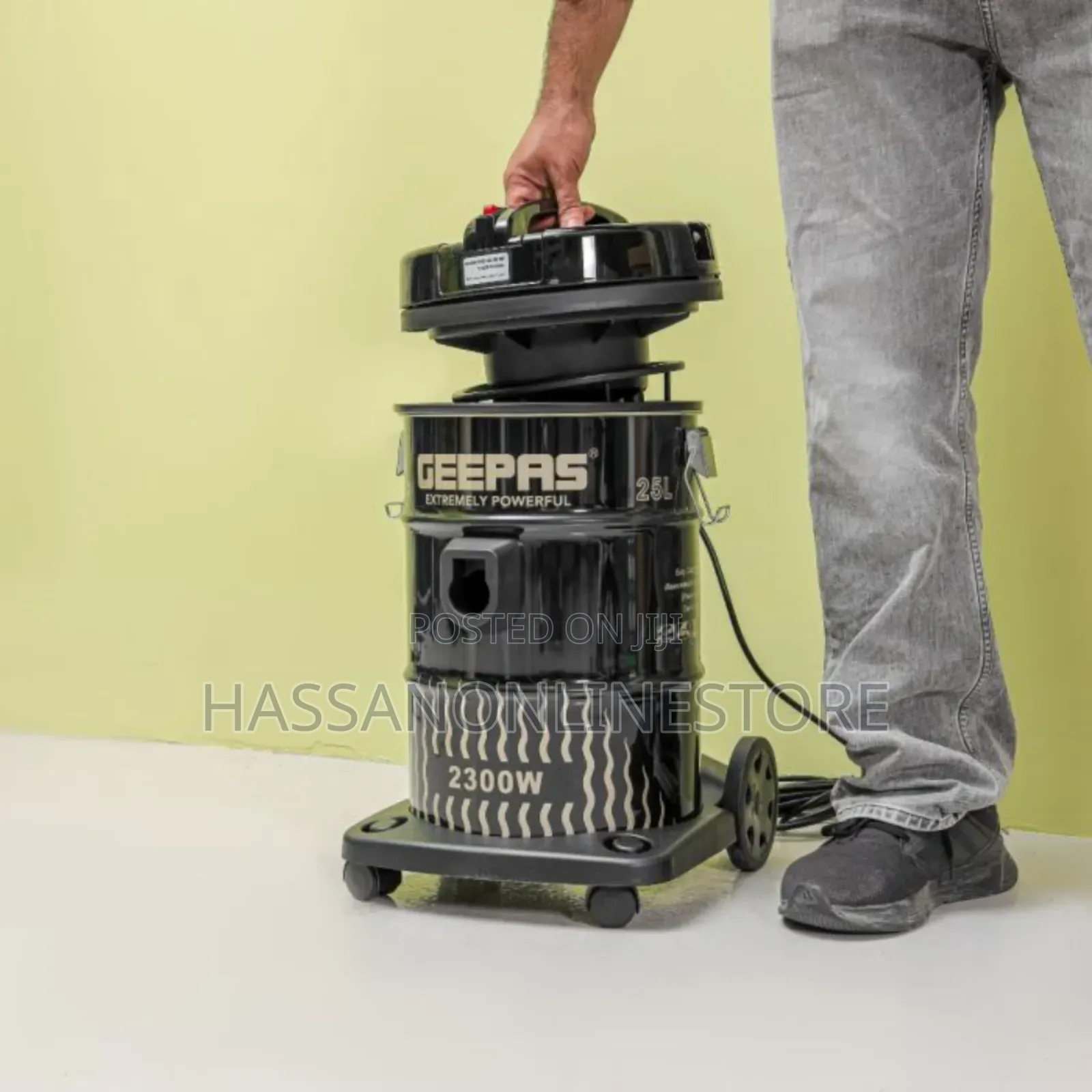 Geepas Drum Vacuum Cleaner (Model Gvc2592n)