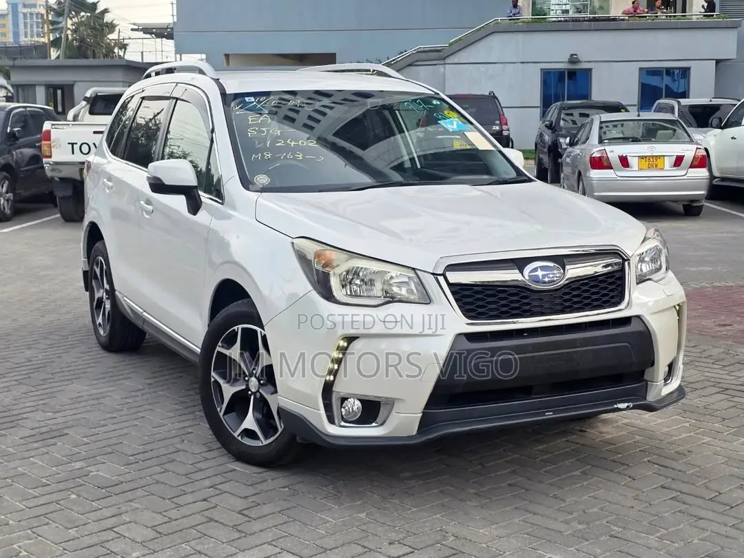 Subaru Forester 2014 Pearl