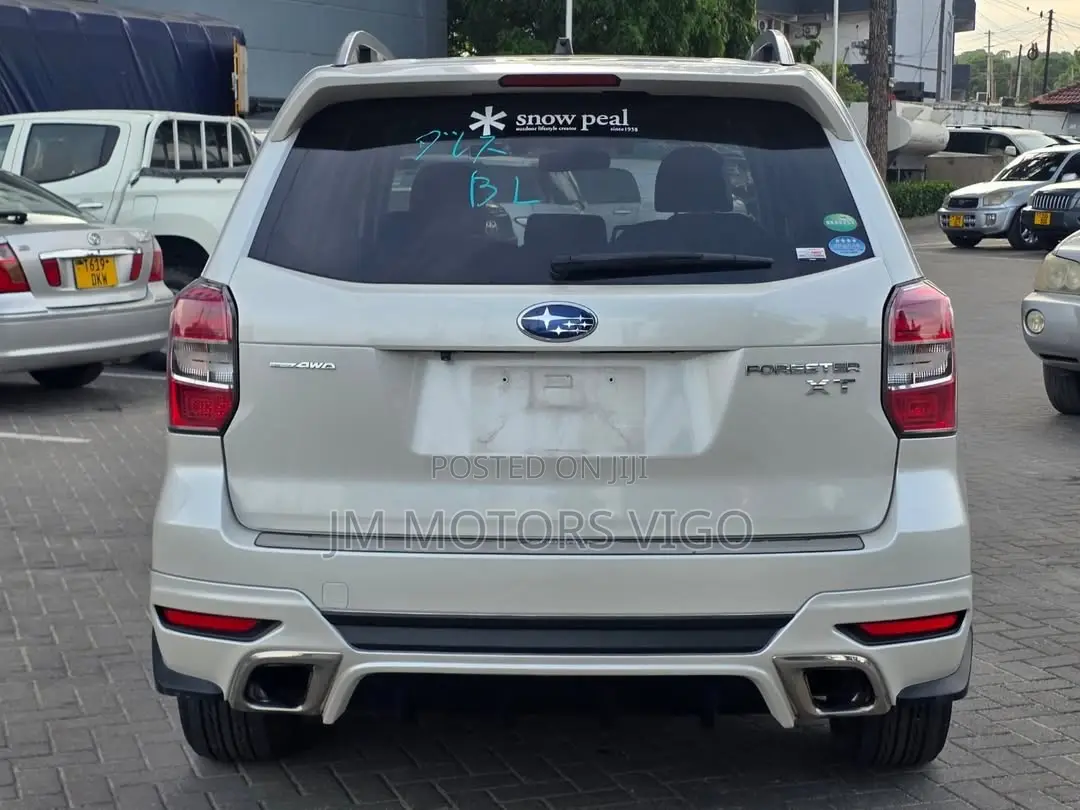 Subaru Forester 2014 Pearl