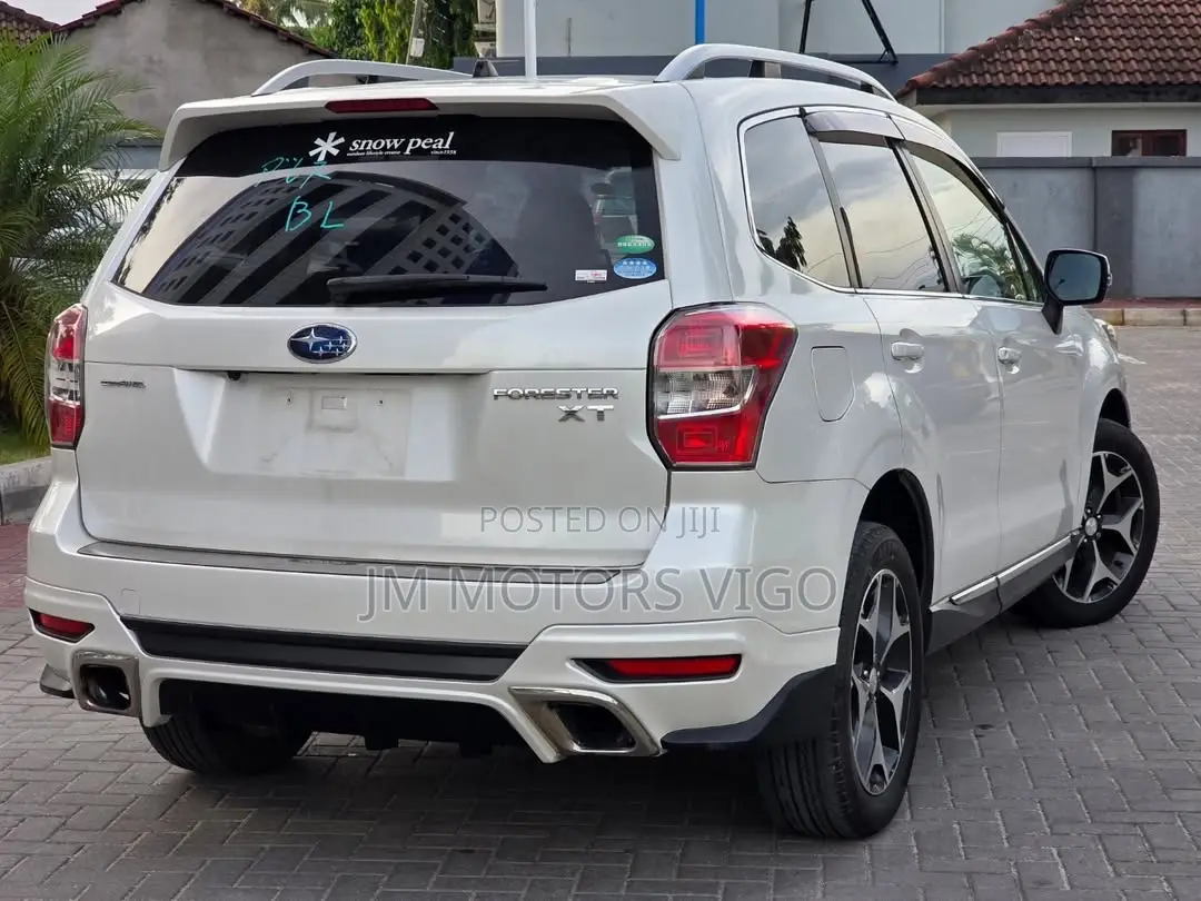 Subaru Forester 2014 Pearl