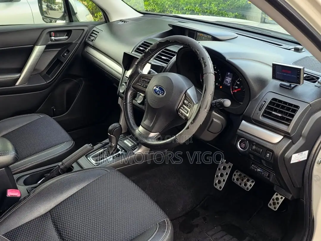 Subaru Forester 2014 Pearl