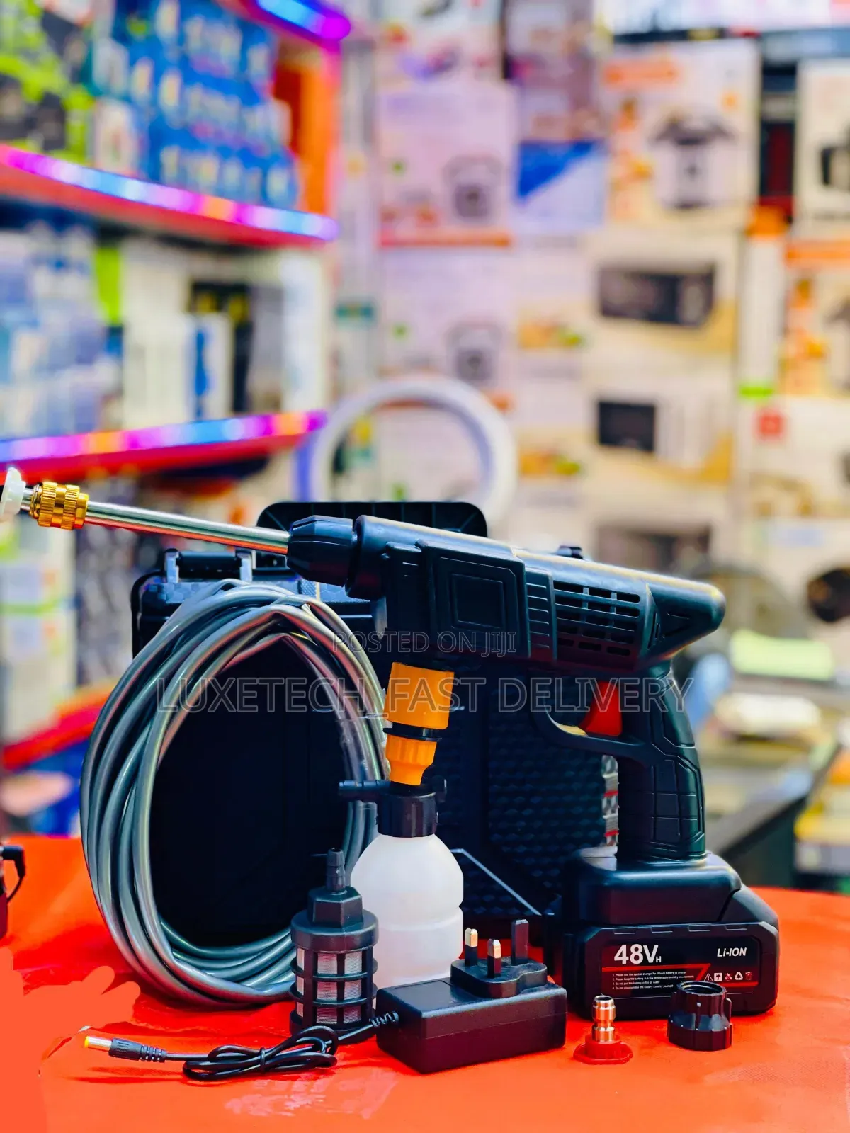 Cordless Battery Powered High-Pressure Washer