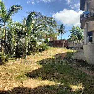 5bdrm House in Salasala, Kinondoni for sale