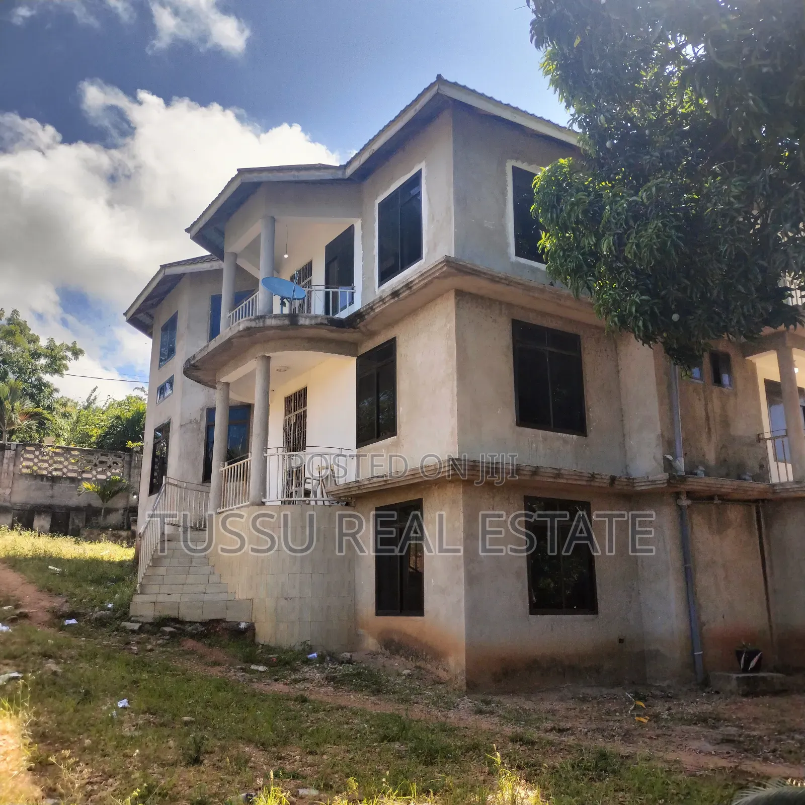 5bdrm House in Salasala, Kinondoni for sale
