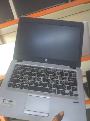 Laptop HP EliteBook 820 G3 4GB AMD A10 HDD 500GB