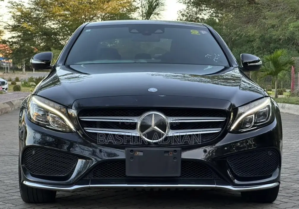 Mercedes-Benz C-Class 2015 Black