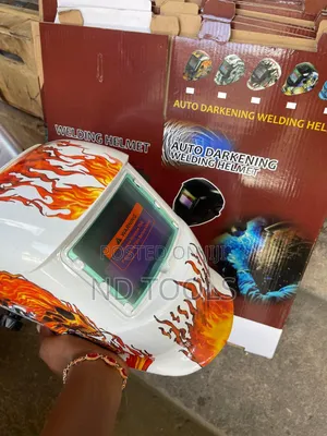 Auto Darkening Welding Helment