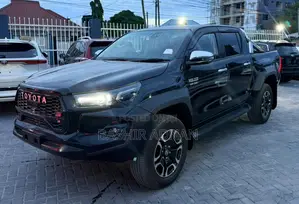 Toyota Hilux 2023 Black