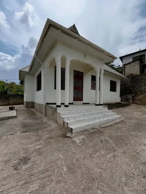 3bdrm House in Mchakama Real Estate, Mbezi for sale