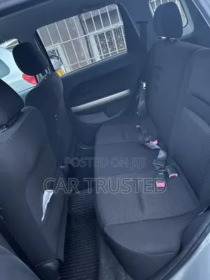 Toyota IST 2005 Silver