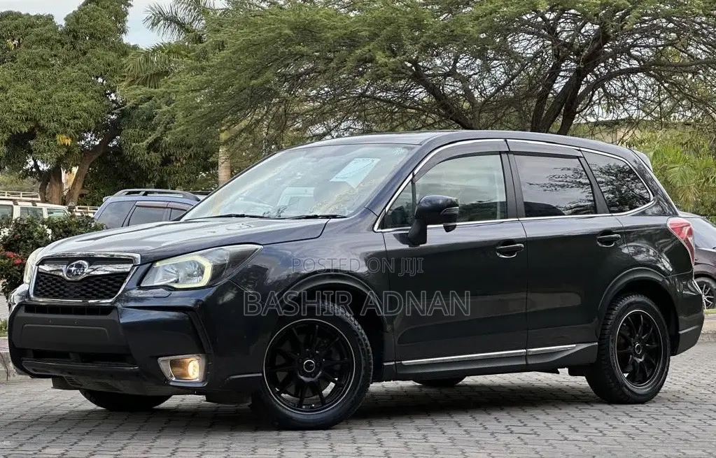 Subaru Forester 2.0XT Touring 4dr SUV AWD (2.0L 4cyl Turbo CVT) 2014