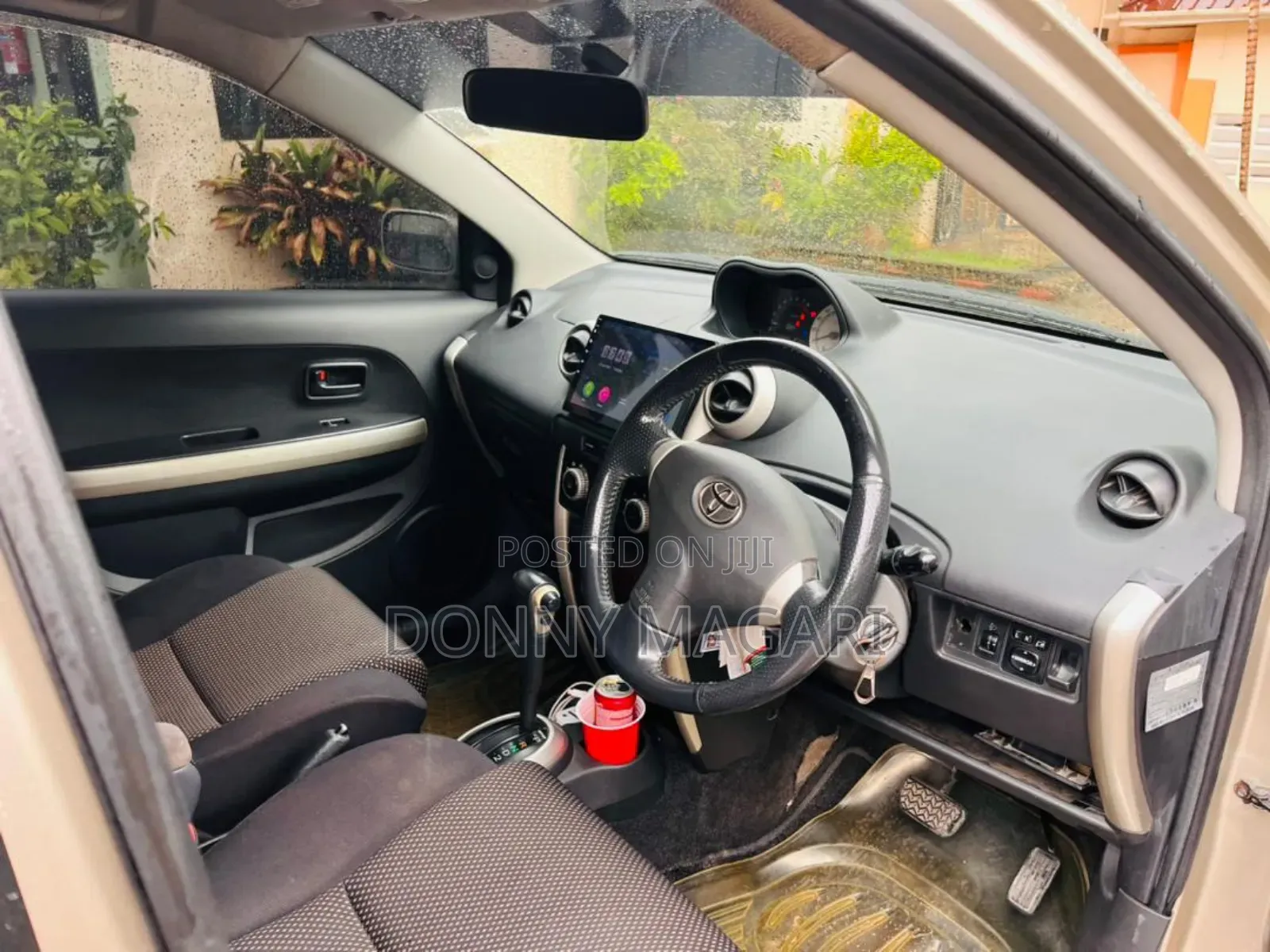 Toyota IST 2003 Silver