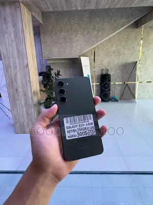 Samsung Galaxy S23+ 256 GB
