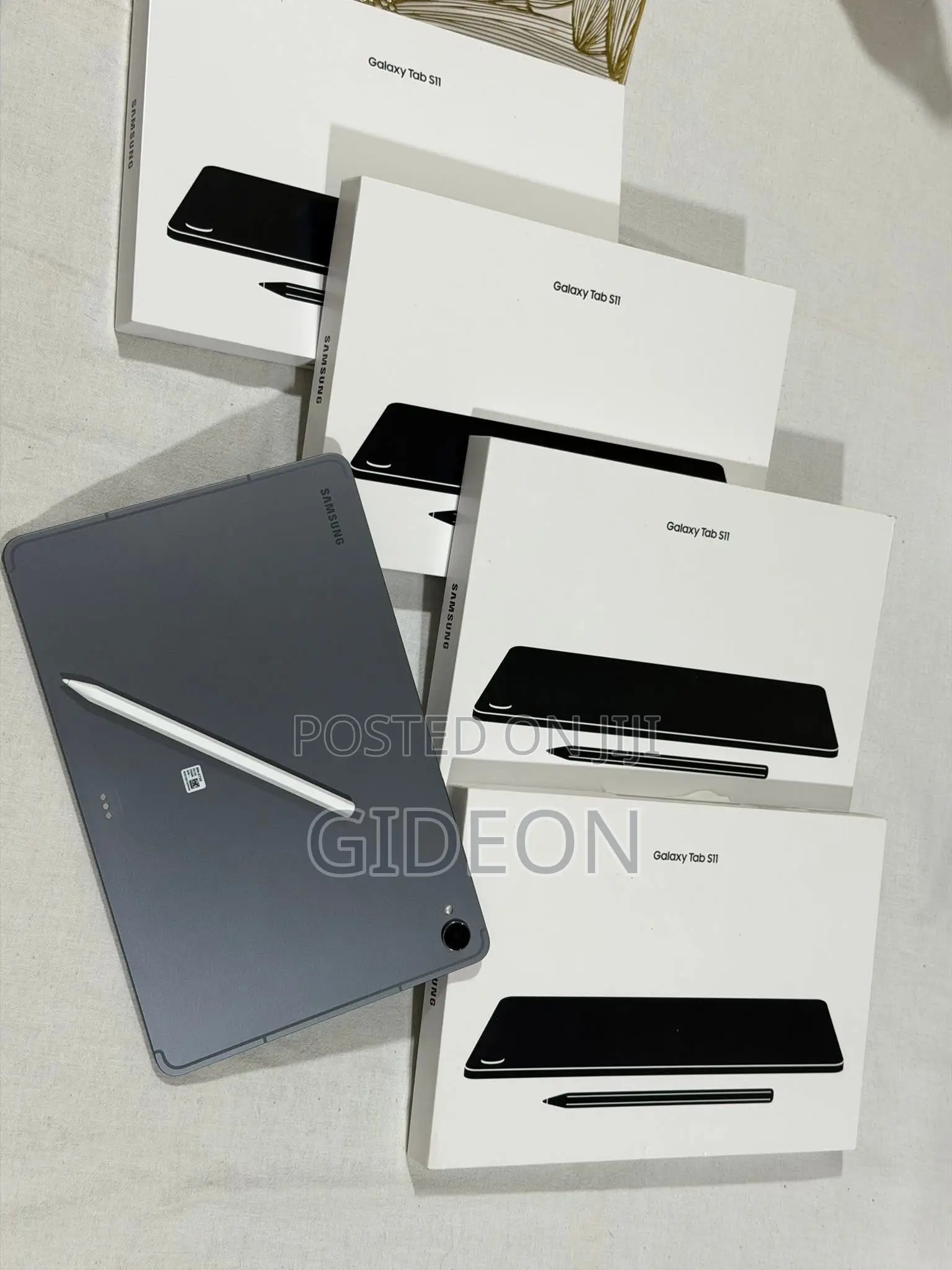 New Samsung Galaxy Tab S11 5G 128 GB Gray